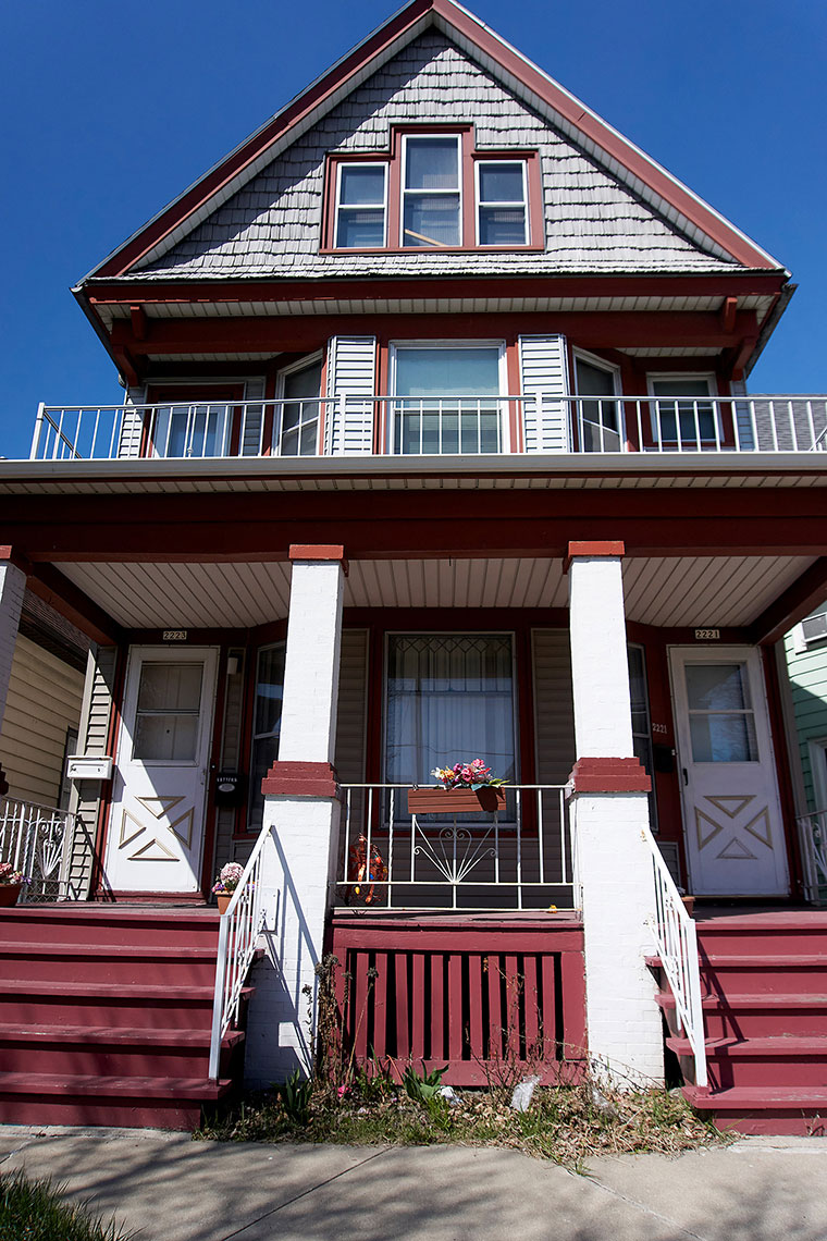 2221house